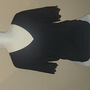 Express Chic Black Blouse with Lace Accents